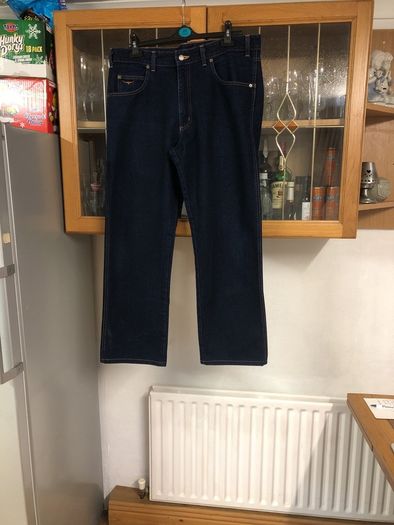 Jeans Mens Australian 38 x 31 (Slim Fit )