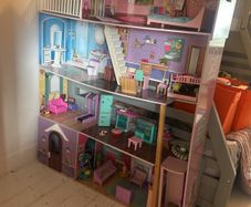 dollshouse