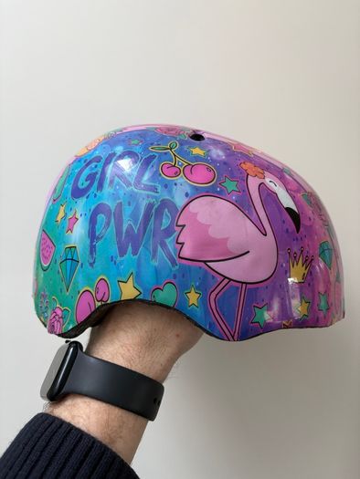 Roller skates & Pads & Helmet