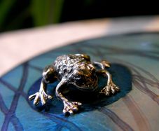 John Ditchfield Glasform Iridescent Lily Pad, Silver Frog, Signed with sticker