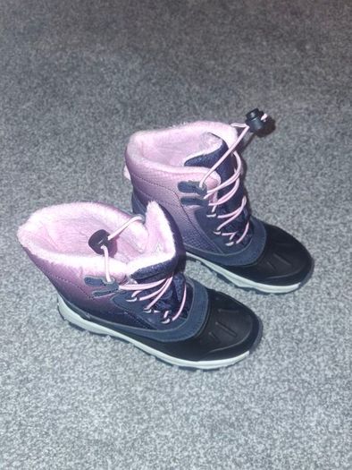 Navy & Pink girls snow boots Size EU31 UK13
