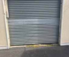 Electric roller door