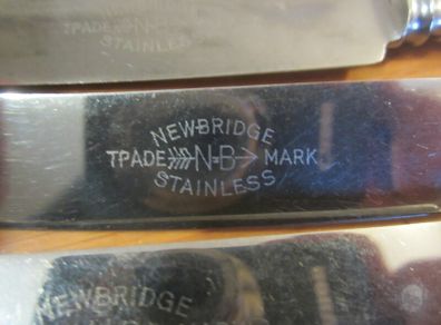Newbridge Faux bone knife set    6