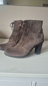 clarks brown suede ankle