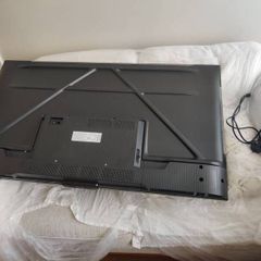 50" TCL Smart TV (4K Ultra HD) - Excellent Condition