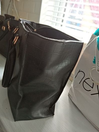 handbags