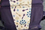 Travel baby feeding chair