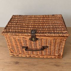 Large Wicker Picnic Hamper Basket with Handle
