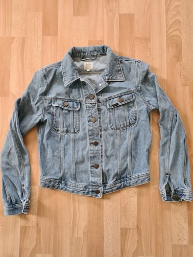 Ladies Lee jeans jacket size M medium light color
