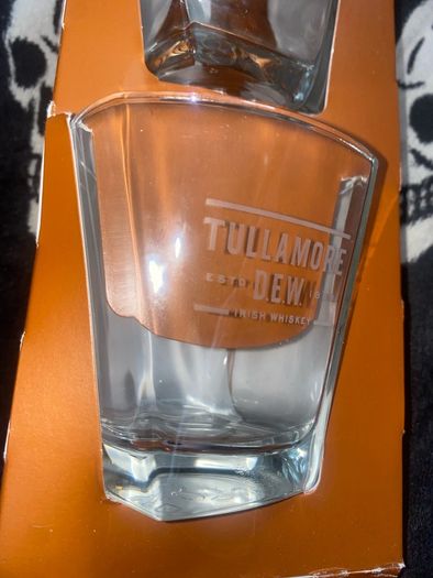 Tullamore Dew Irish Whisky glasses