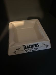 Teachers whiskey ashtray