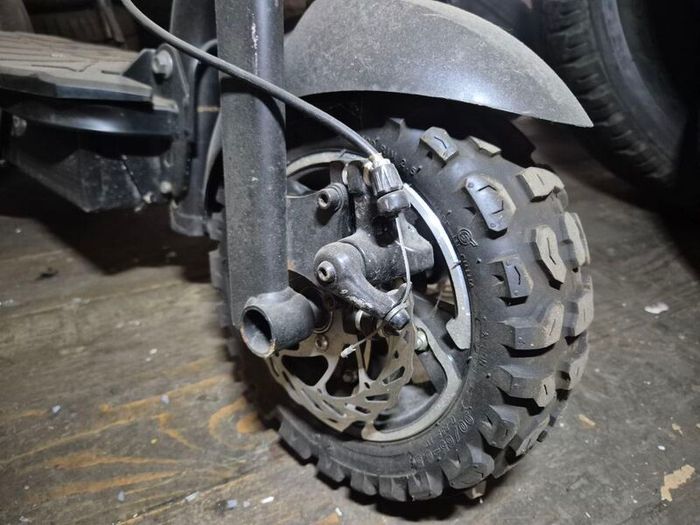 Electric scooter
