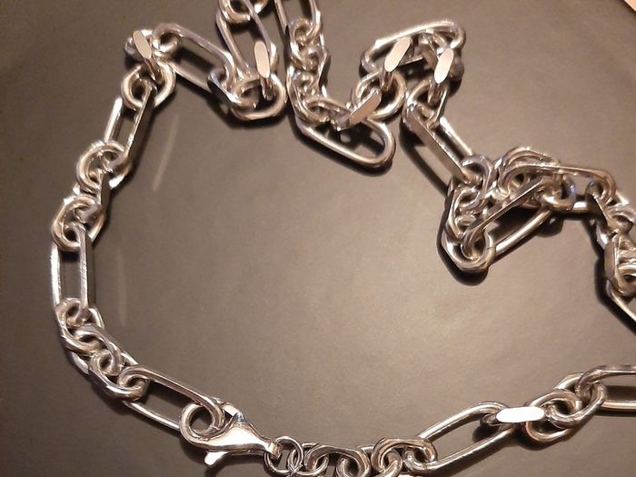New silver chunky Figaro necklace