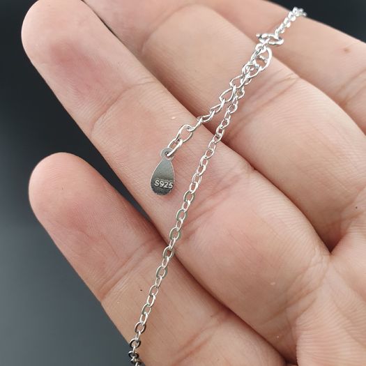 925 Sterling Silver Sparkling Sunburst Pendant Necklace with CZ Stones Elegant Radiant Star Design