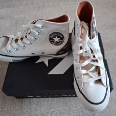 New Converse shoes size 3