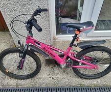 Pink Nitro XT 20" children's bike in very good condition