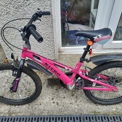 Pink Nitro XT 20" children's bike in very good condition