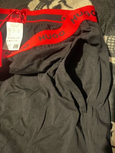 hugo boss shorts with two pockets stretch cotton size large new with tag