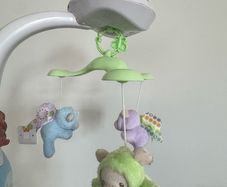 Fisher-Price Butterfly Dreams 3-in-1 Projection Mobile