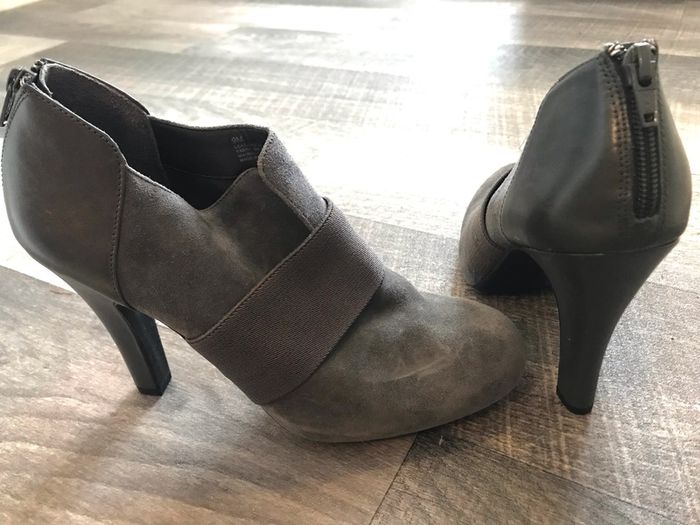 Grey Suede Boots Size 7 New