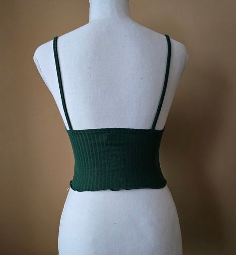 Green cropped cami