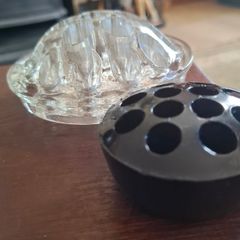 Glass Flower Frogs