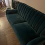 Teal green velvet sofa Image 2