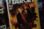 Human Target ! First Issue ! Photo Variant Cover ! 2010 ! by DC Comics !
