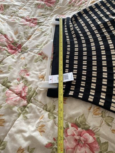 Beautiful quality F and F skirt size 20