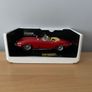 Jaguar E Cabriolet 1961 1/18 Burago Model Car Image 2