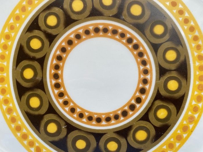 Retro platter