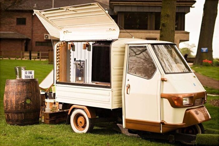 Stunning Piaggio Ape Prosecco Truck