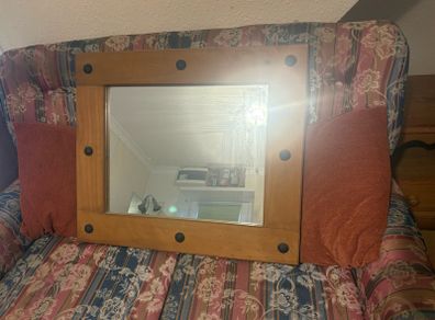 Wall mirror