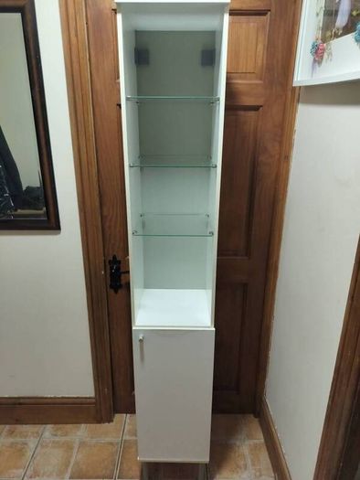 Bathroom cabinet