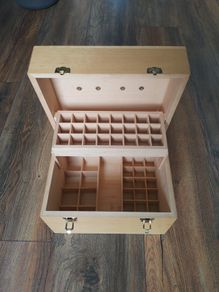 Storage box for essential oils