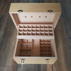 Storage box for essential oils