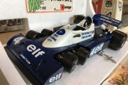 Model Car Burago Tyrrell P34/2 Scale 1/14