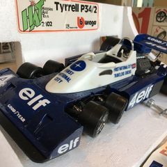 Model Car Burago Tyrrell P34/2 Scale 1/14