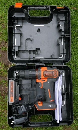 Black+Decker BDCHD18 cordless hammer drill
