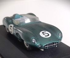 Diecast Model Le Mans Winning Aston Martin DBR1 1959 1st - Quartzo 1:43