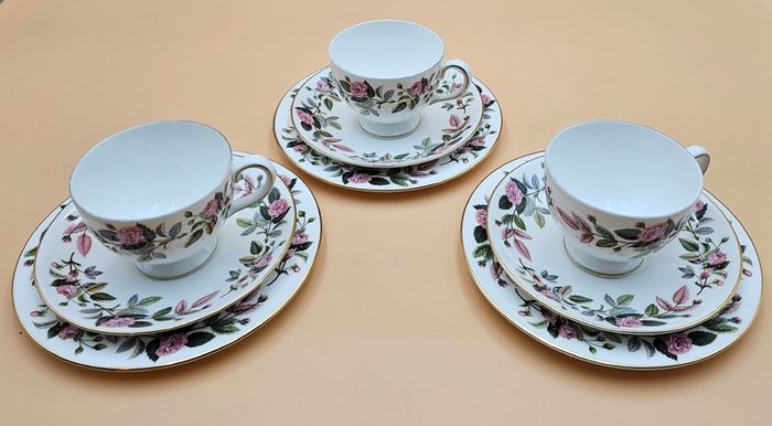 Collectible Wedgwood Bone China, Hathaway Rose trio
