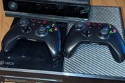 Xbox One console with Kinect and two controllers