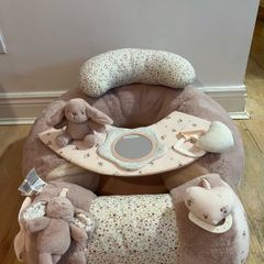 Mamas & Papas Tummy time and seat