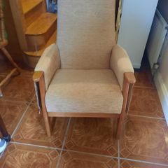 orthopaedic armchair