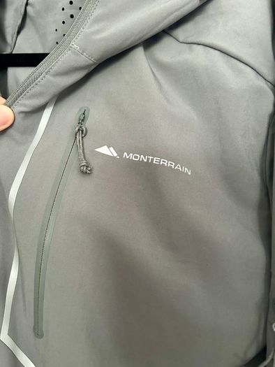 Monterrain tracksuits
