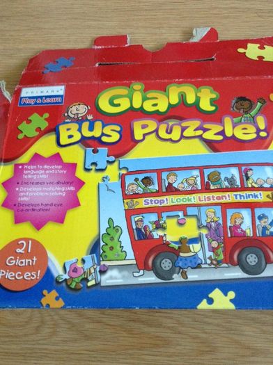 Giant 21 piece  bus puzzle