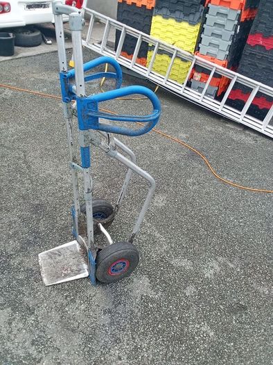 hand truck