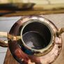 Two antique polished kettles in brass and copper. Stunning. Image 8
