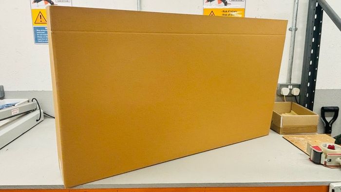 Large picture frame box 955x150x480mm