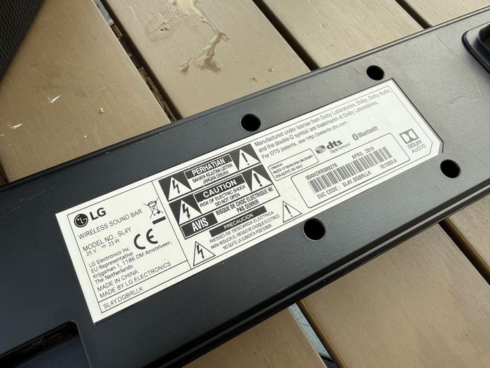 LG soundbar w/Subwoofer